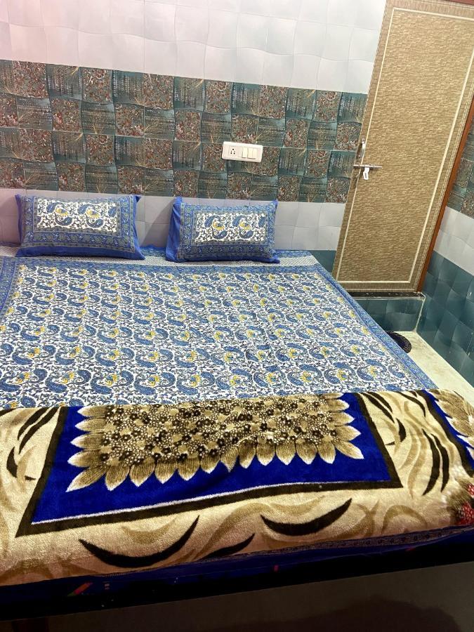 Garuda Guest House Varanasi Eksteriør billede
